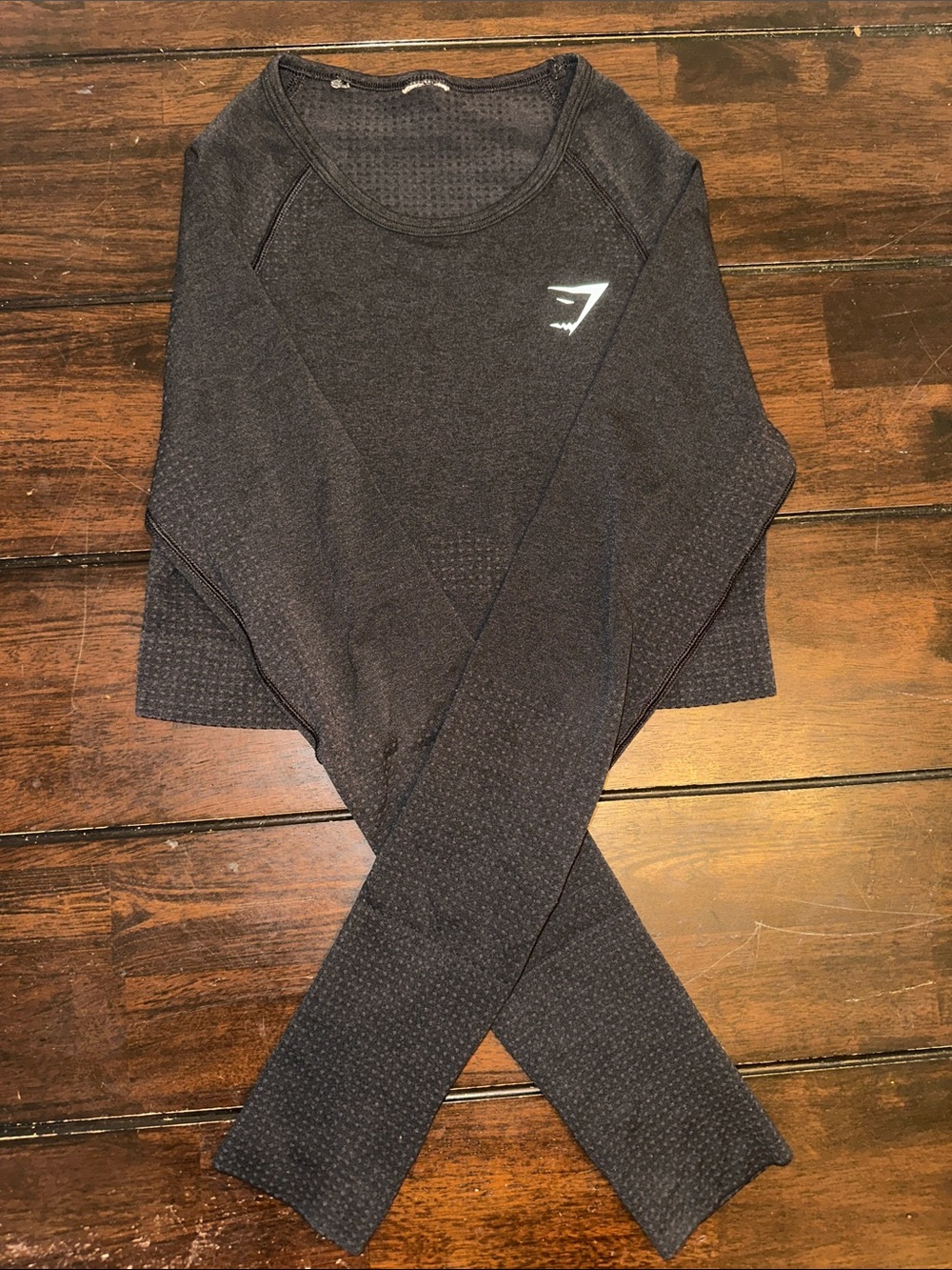 Gymshark Black Seamless Long Sleeve Crop Top